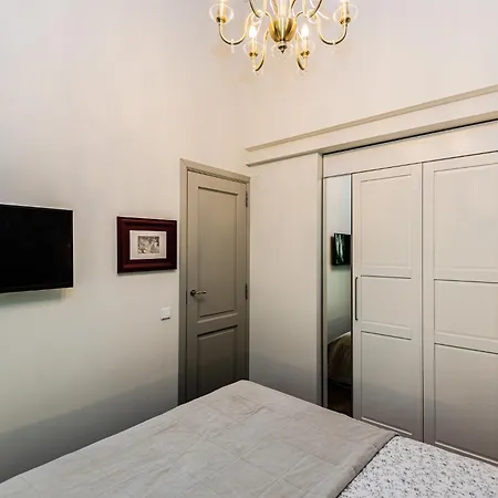 Апартаменты Luxury With Pine Forest View, *