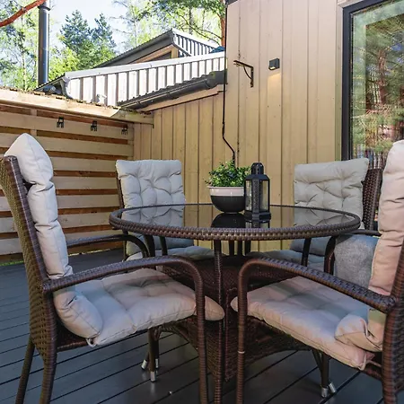 Luxury With Pine Forest View, Апартаменты