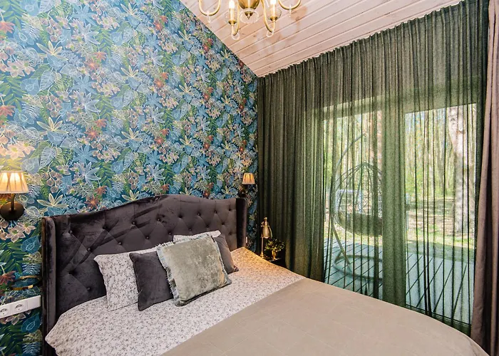 Luxury With Pine Forest View,