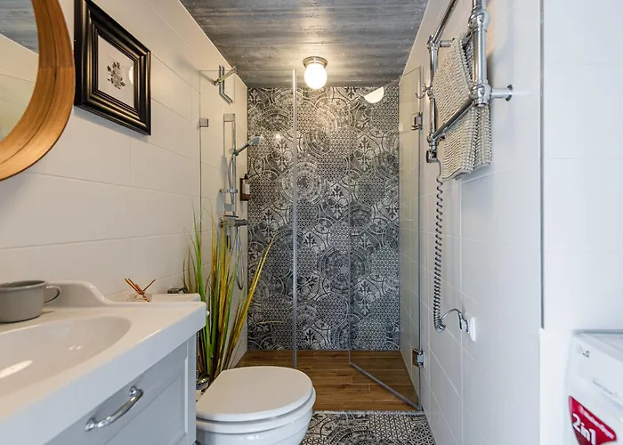 Apartman Luxury With Pine Forest View, *